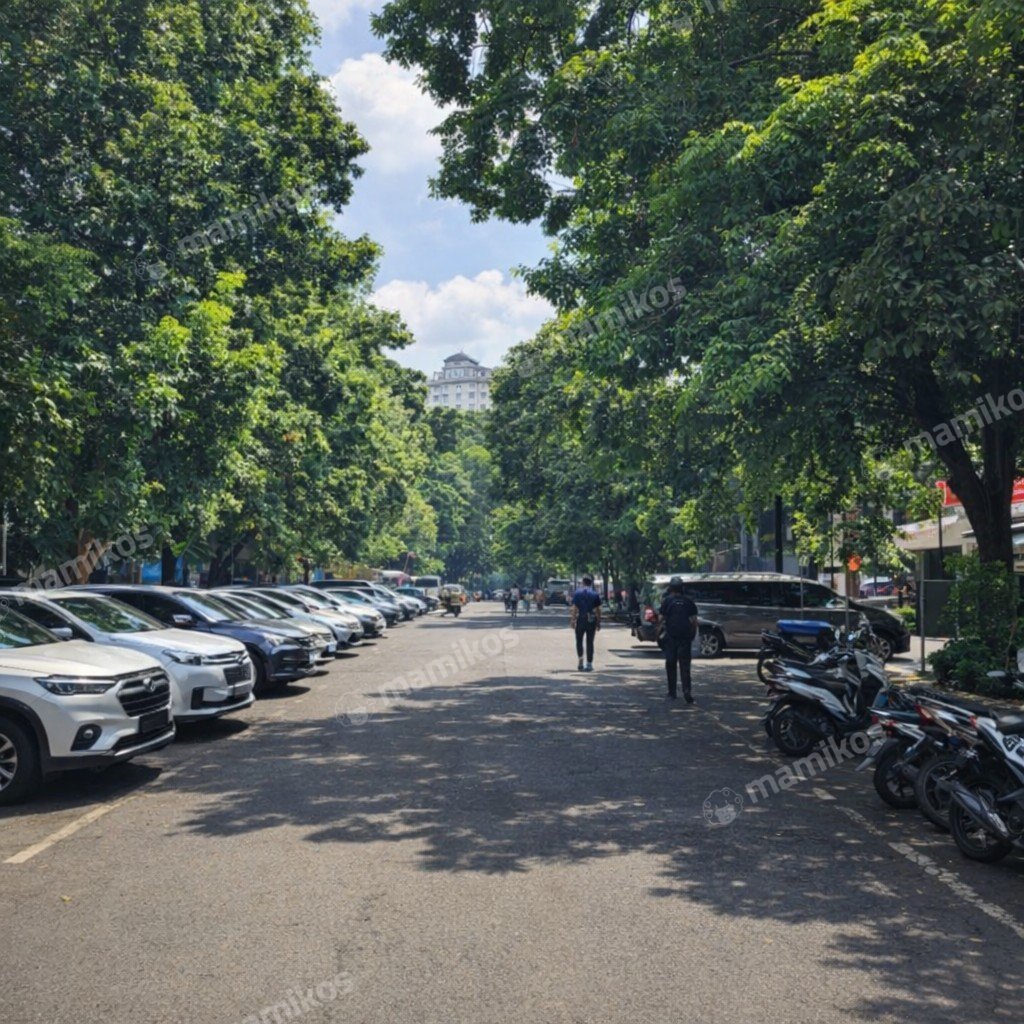 Rumah Sertifikat SHM 5 Kamar Tidur 5 Kamar Mandi Kebayoran Baru Jakarta Selatan - Photo 2