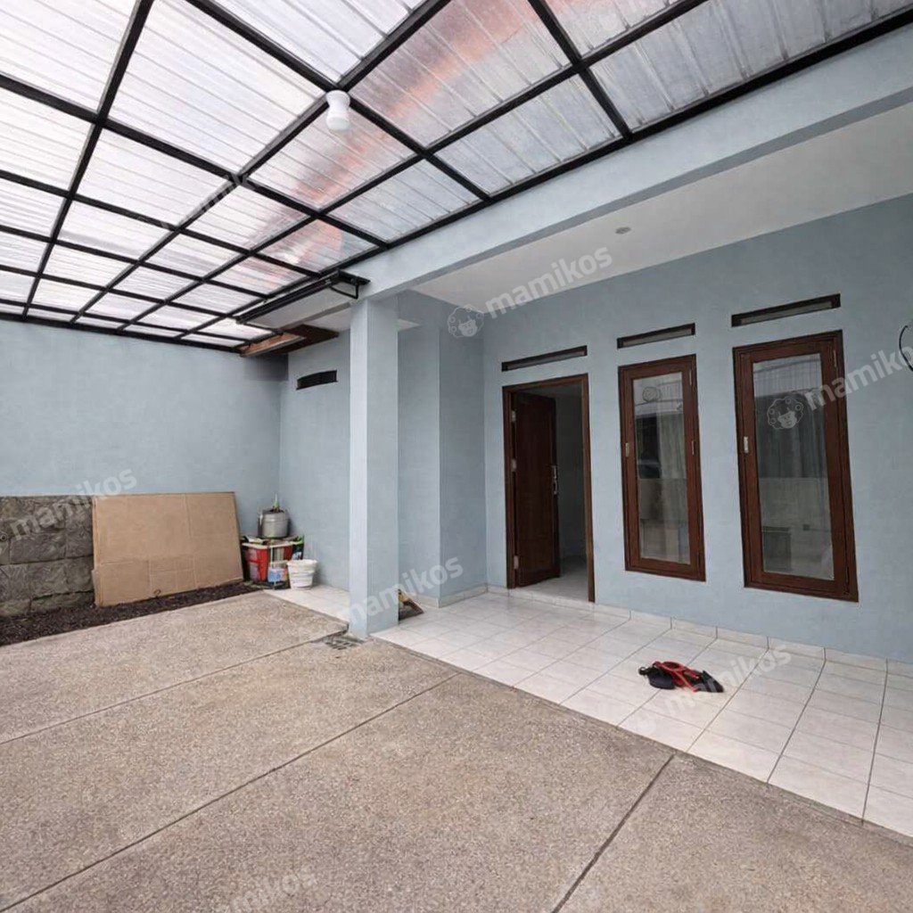 Rumah Sertifikat SHM 3 Kamar Tidur 2 Kamar Mandi Kebon Jeruk Jakarta Barat - Photo 2