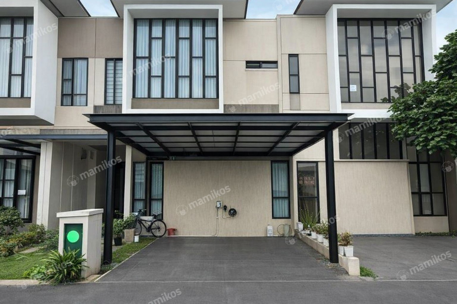 Rumah Sertifikat SHM 6 Kamar Tidur 5 Kamar Mandi Jakarta Garden City Jakarta Timur