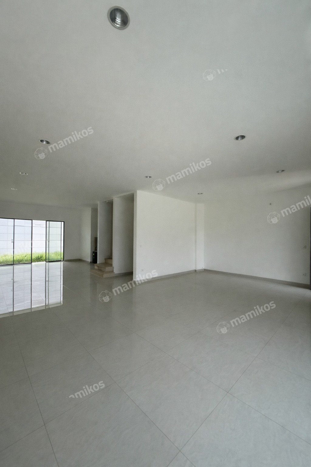 Rumah Sertifikat HGB 3 Kamar Tidur 3 Kamar Mandi Pantai Indah Kapuk Jakarta Utara - Photo 3