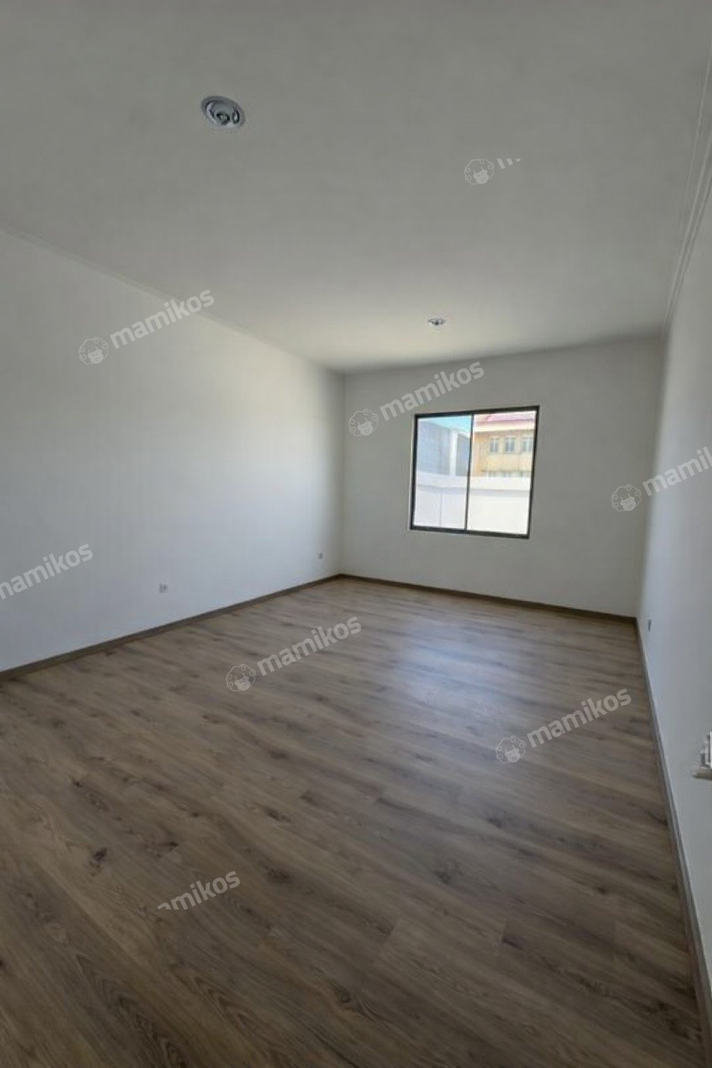 Rumah Sertifikat HGB 3 Kamar Tidur 3 Kamar Mandi Pantai Indah Kapuk Jakarta Utara - Photo 5