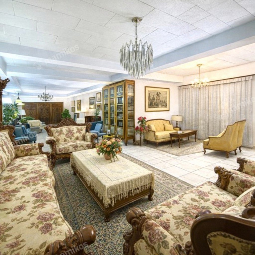 Rumah Sertifikat SHM 7 Kamar Tidur 7 Kamar Mandi Lebak Bulus Jakarta Selatan - Photo 5