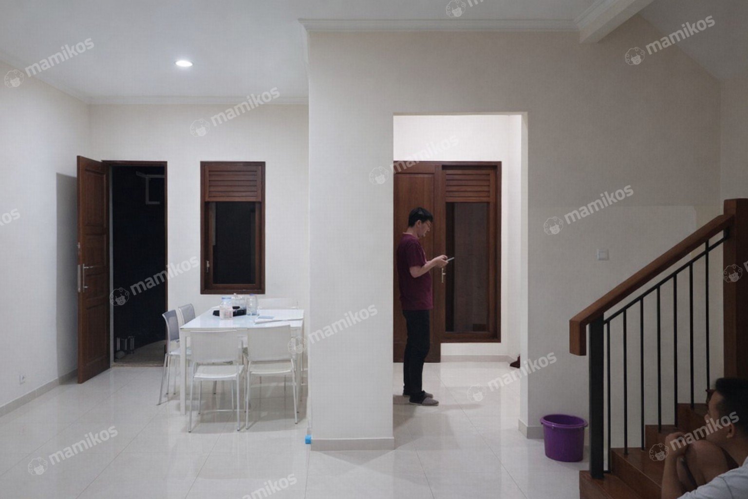 Rumah Sertifikat SHM 2 Kamar Tidur 3 Kamar Mandi Raffles Hills Jakarta Timur - Photo 3