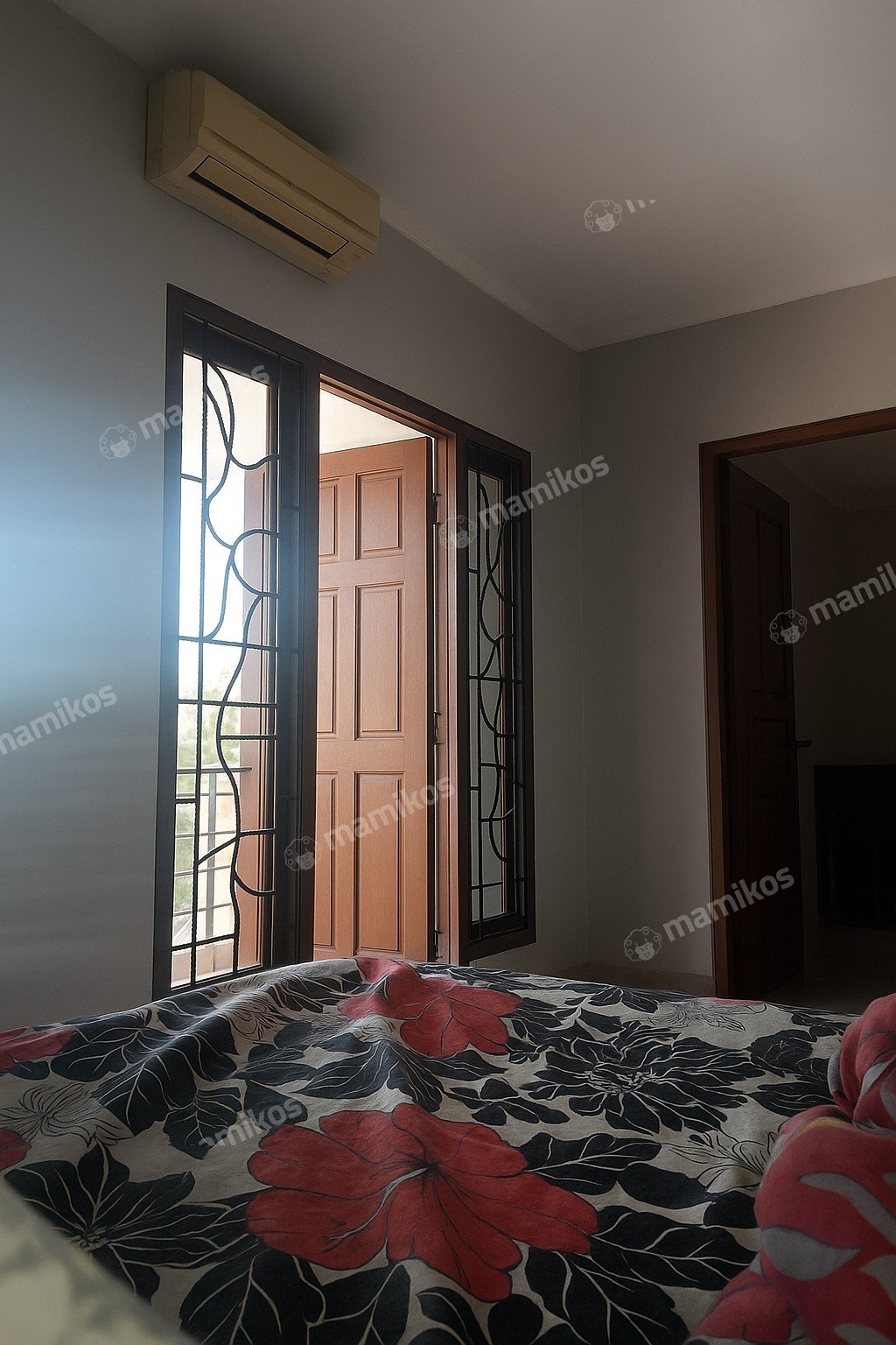 Rumah Sertifikat SHM 2 Kamar Tidur 3 Kamar Mandi Raffles Hills Jakarta Timur - Photo 4