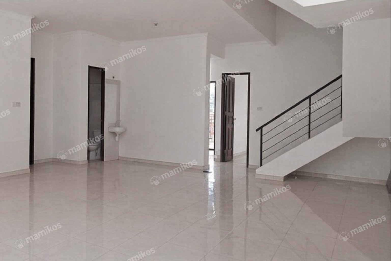 Rumah Sertifikat SHM 4 Kamar Tidur 3 Kamar Mandi Kelapa Gading Jakarta Utara
