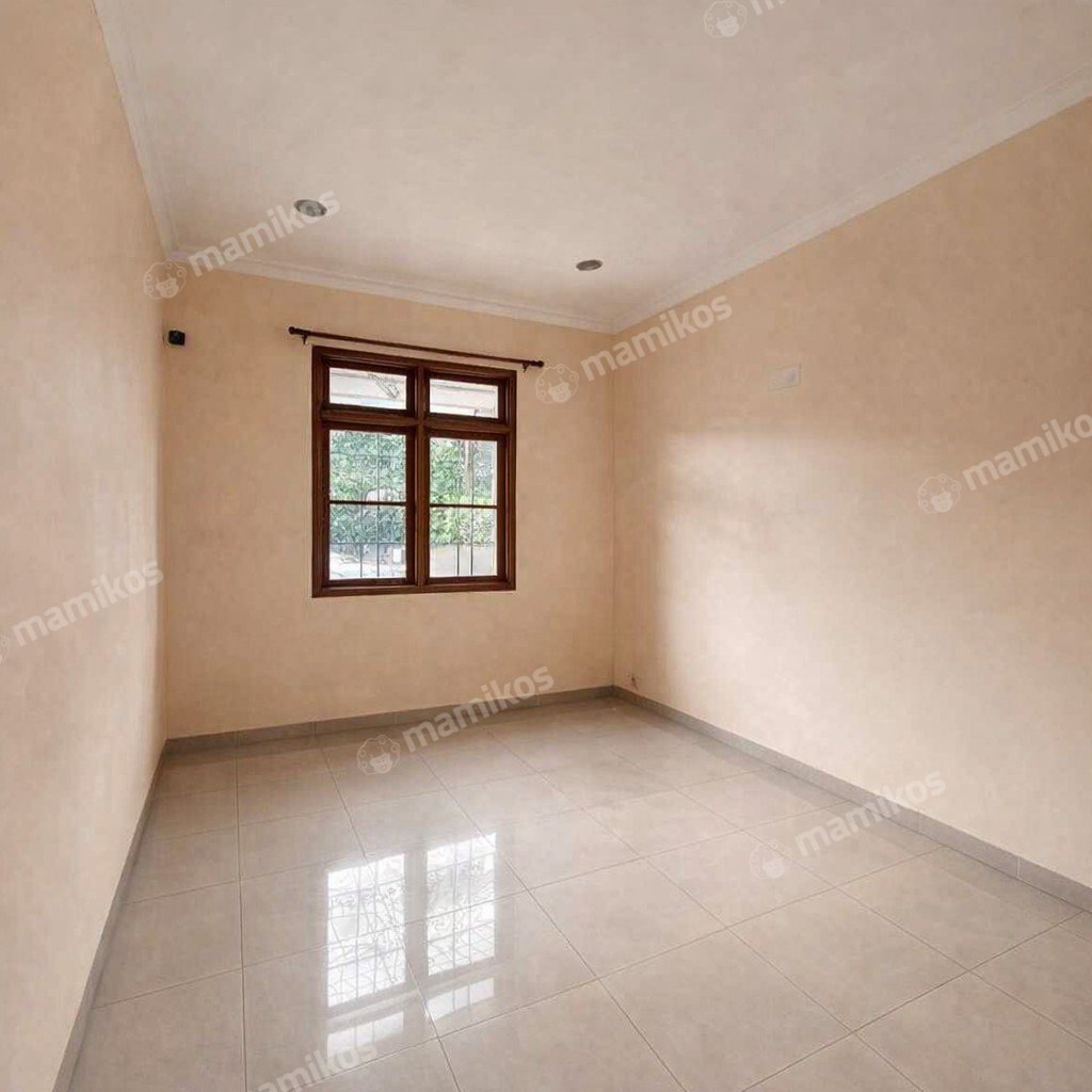 Rumah Sertifikat SHM 5 Kamar Tidur 3 Kamar Mandi Sunter Jakarta Utara - Photo 4