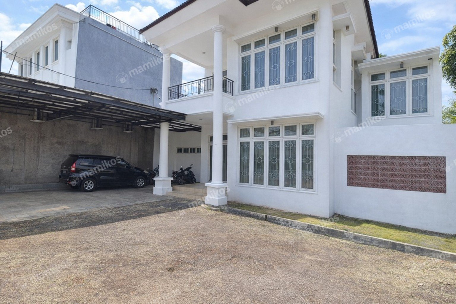 Rumah Sertifikat SHM 5 Kamar Tidur 4 Kamar Mandi Cilandak Jakarta Selatan