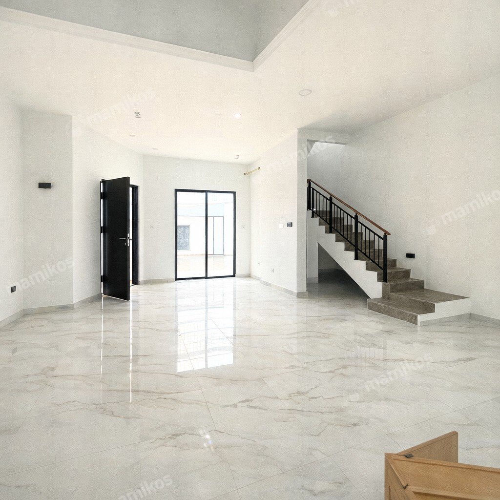 Rumah Sertifikat SHM 4 Kamar Tidur 3 Kamar Mandi Cilandak Jakarta Selatan - Photo 2