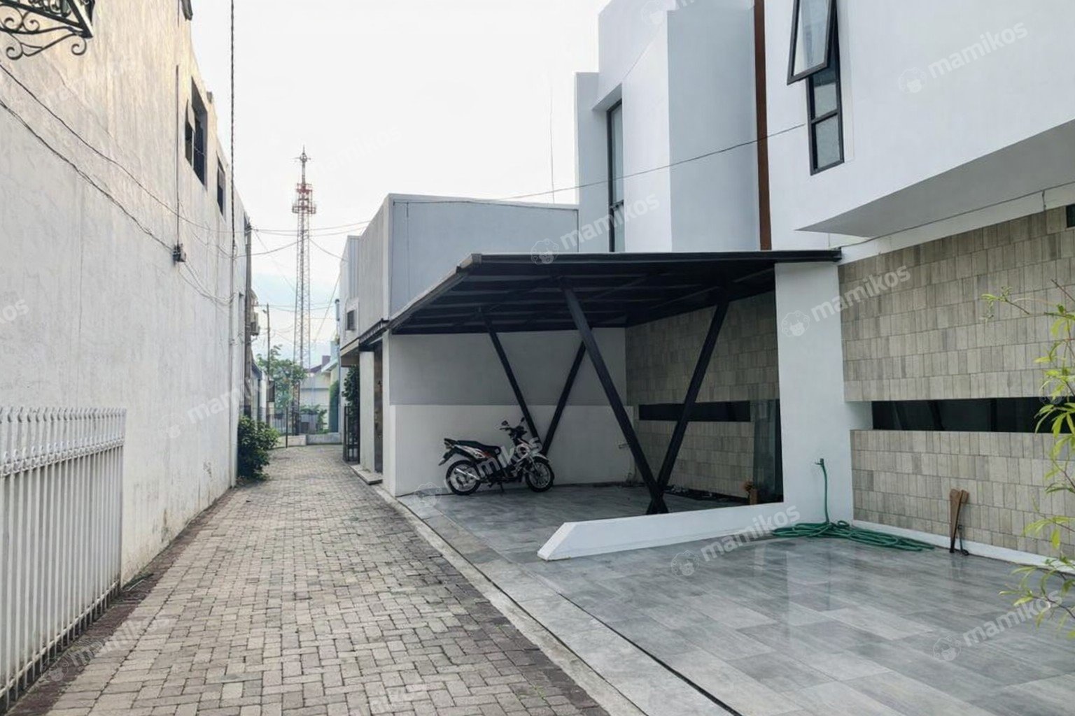 Rumah Sertifikat SHM 3 Kamar Tidur 3 Kamar Mandi Pondok Kelapa Jakarta Timur
