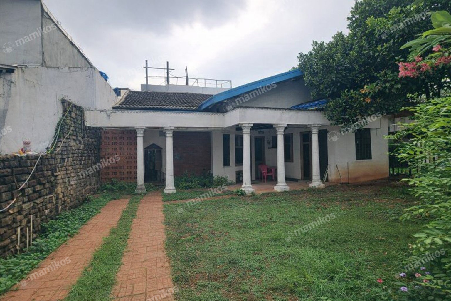 Rumah Sertifikat SHM 1 Kamar Tidur 1 Lantai Joglo Jakarta Barat