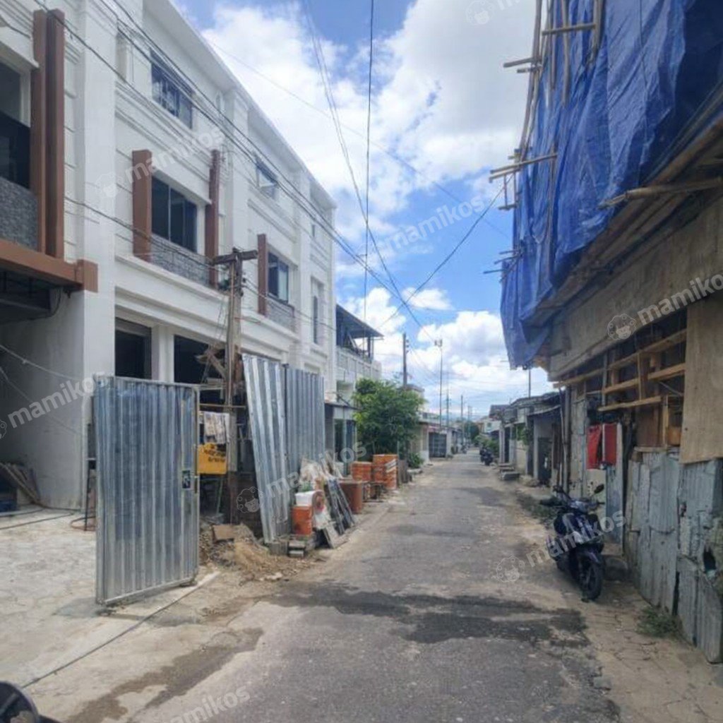 Rumah Sertifikat SHM 3 Kamar Tidur 2 Kamar Mandi Tanjung Duren Jakarta Barat - Photo 4