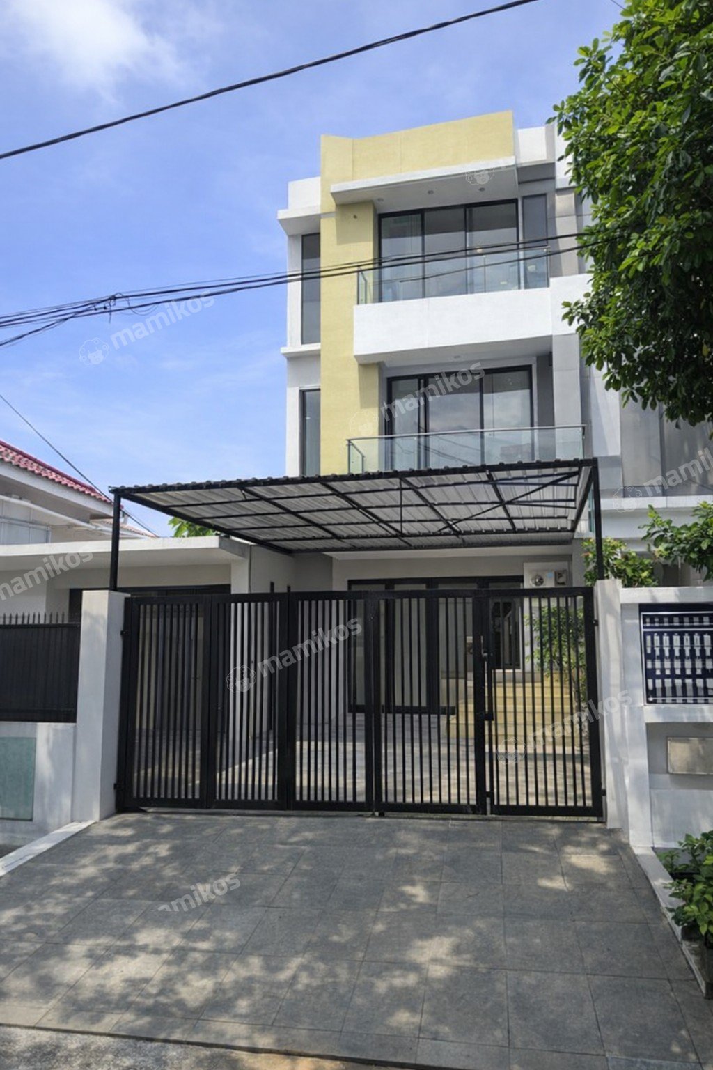 Rumah Sertifikat SHM 6 Kamar Tidur 6 Kamar Mandi Pulomas Jakarta Timur - Photo 2