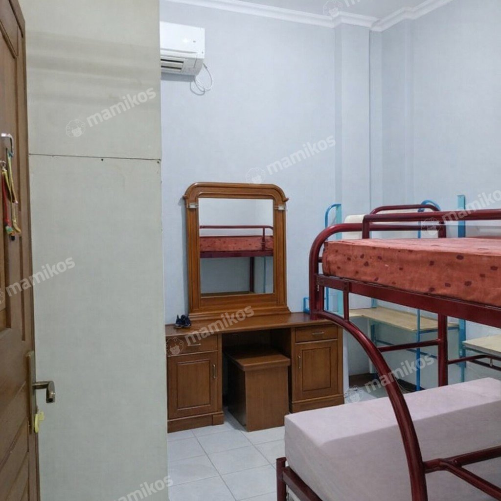 Rumah Sertifikat SHM 5 Kamar Tidur 4 Kamar Mandi Cengkareng Barat Jakarta Barat - Photo 4