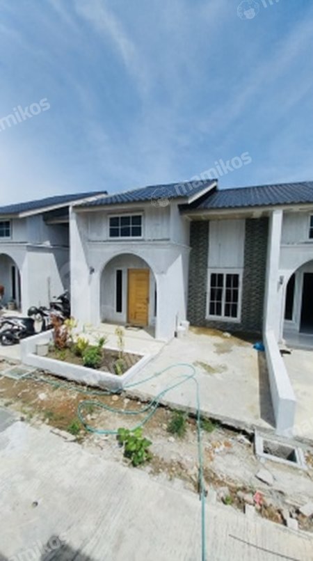 Rumah Sertifikat SHM 2 Kamar Tidur 1 Kamar Mandi Medan Sunggal Medan - Photo 2
