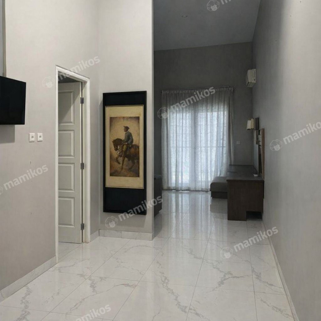 Rumah Sertifikat SHM 4 Kamar Tidur 3 Kamar Mandi Cipete Jakarta Selatan - Photo 3