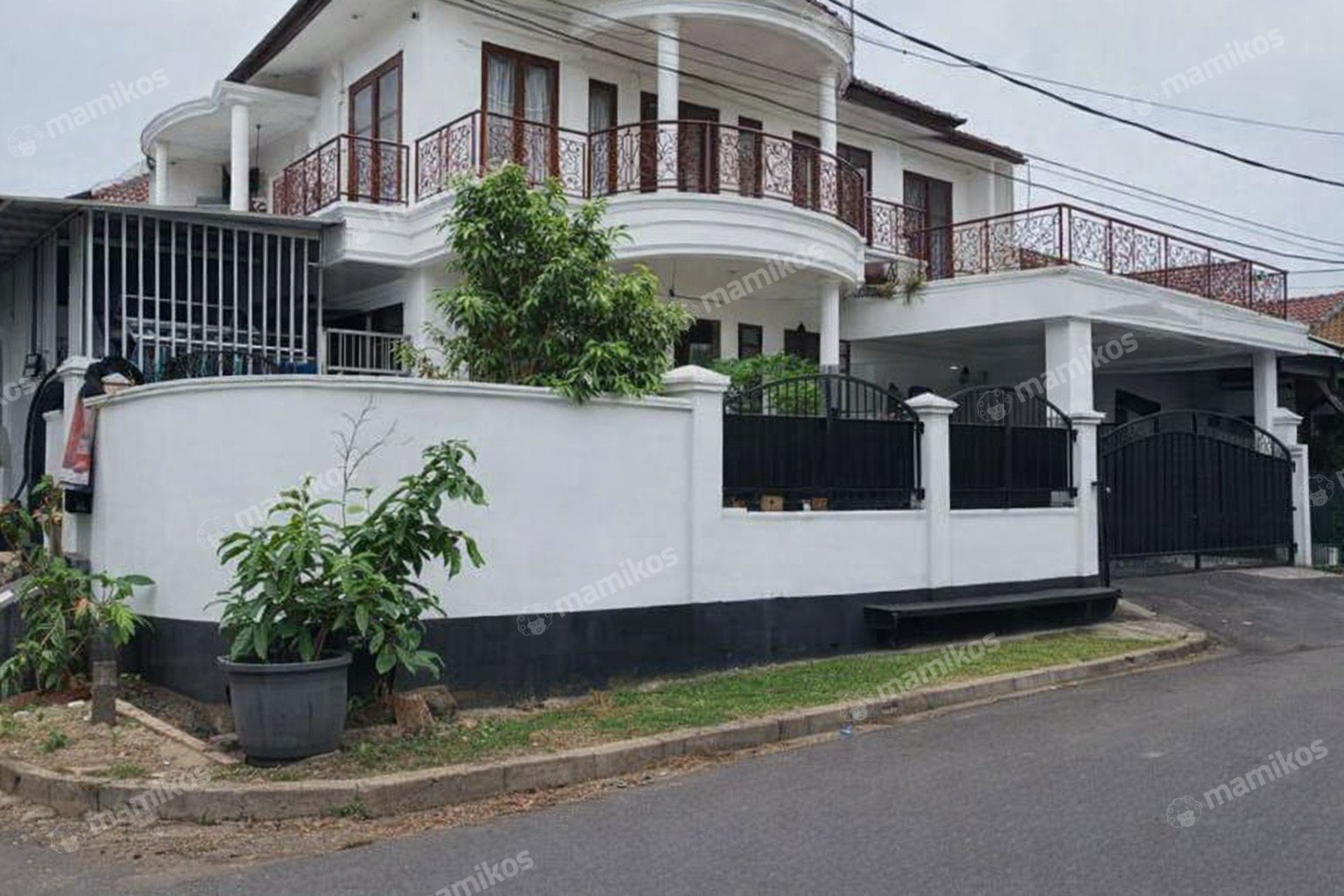 Rumah Sertifikat SHM 4 Kamar Tidur 2 Kamar Mandi Bintaro Jakarta Selatan