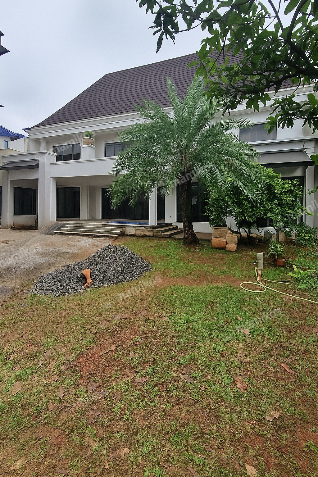 Rumah Sertifikat SHM 5 Kamar Tidur 5 Kamar Mandi Kemang Jakarta Selatan - Photo 5