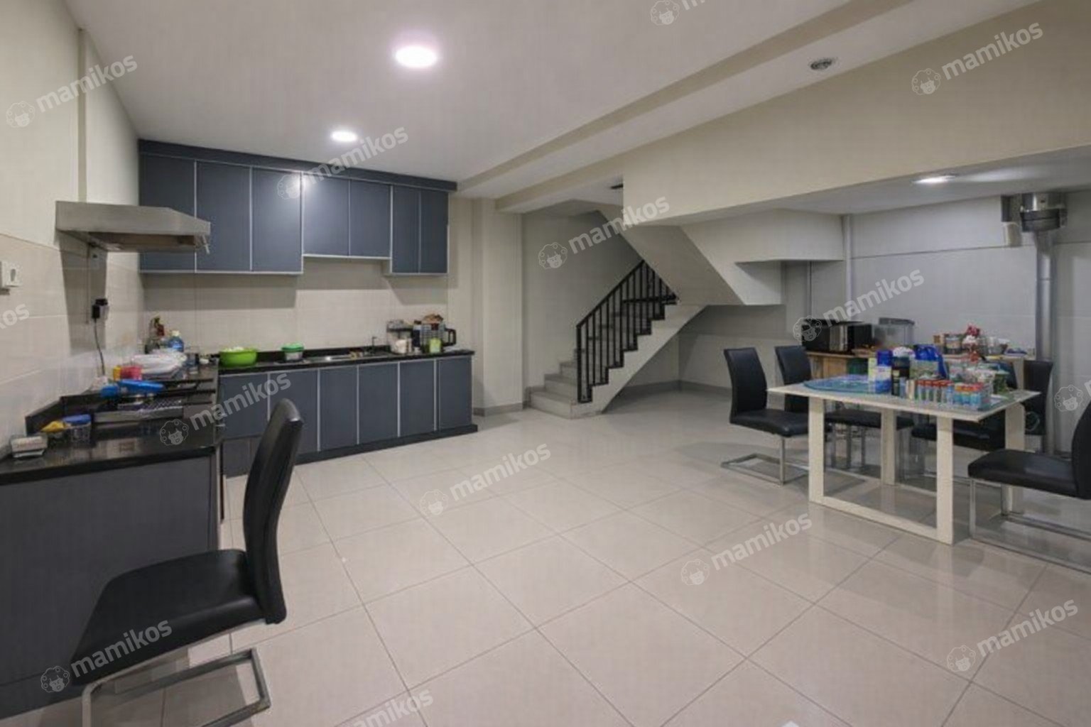 Rumah Sertifikat HGB 4 Kamar Tidur 4 Kamar Mandi Taman Grisenda Jakarta Utara - Photo 5