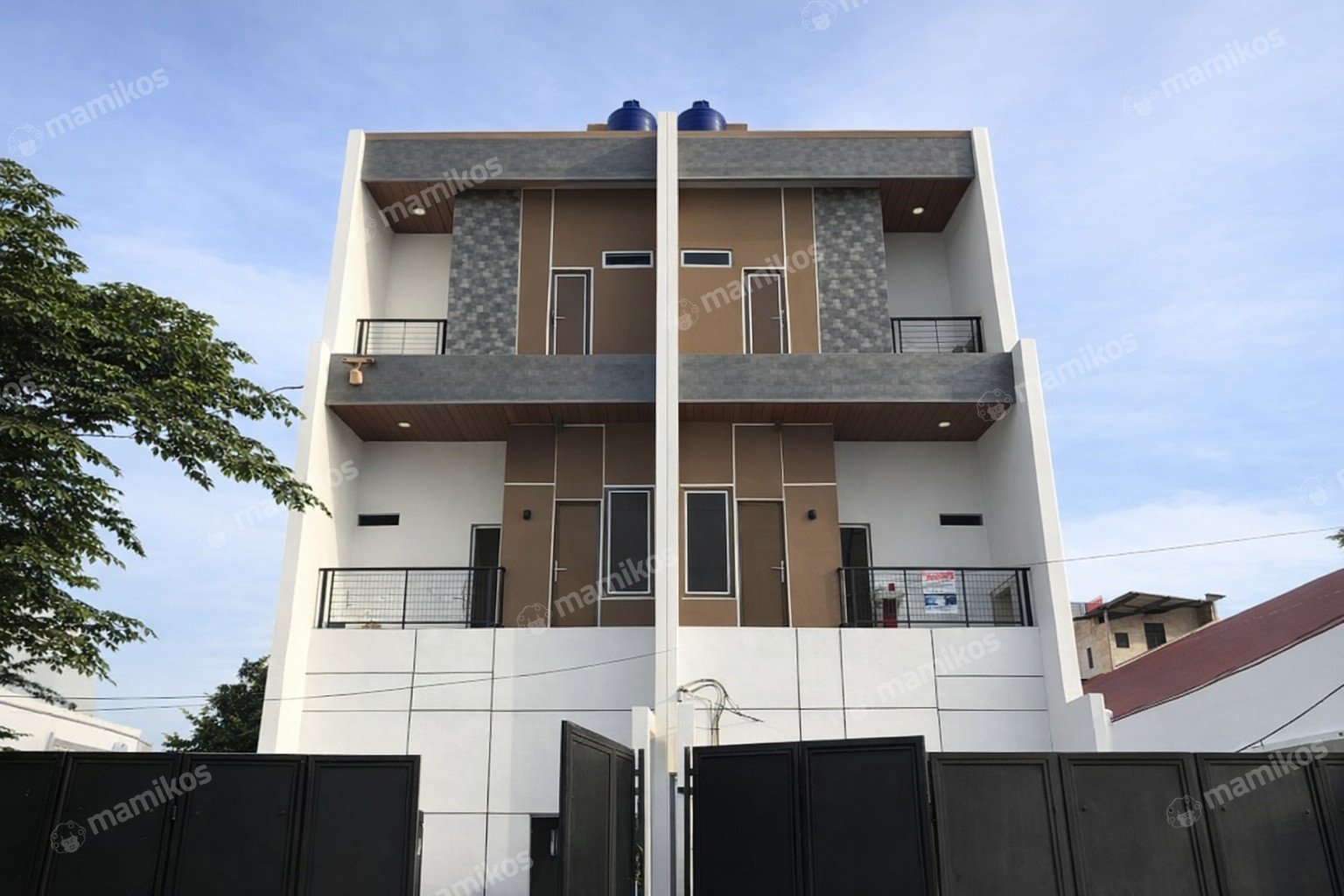 Rumah Sertifikat SHM 3 Kamar Tidur 3 Kamar Mandi Meruya Jakarta Barat