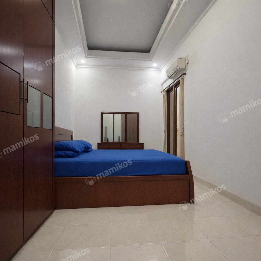 Rumah Sertifikat SHM 4 Kamar Tidur 3 Kamar Mandi Pondok Kelapa Jakarta Timur - Photo 4