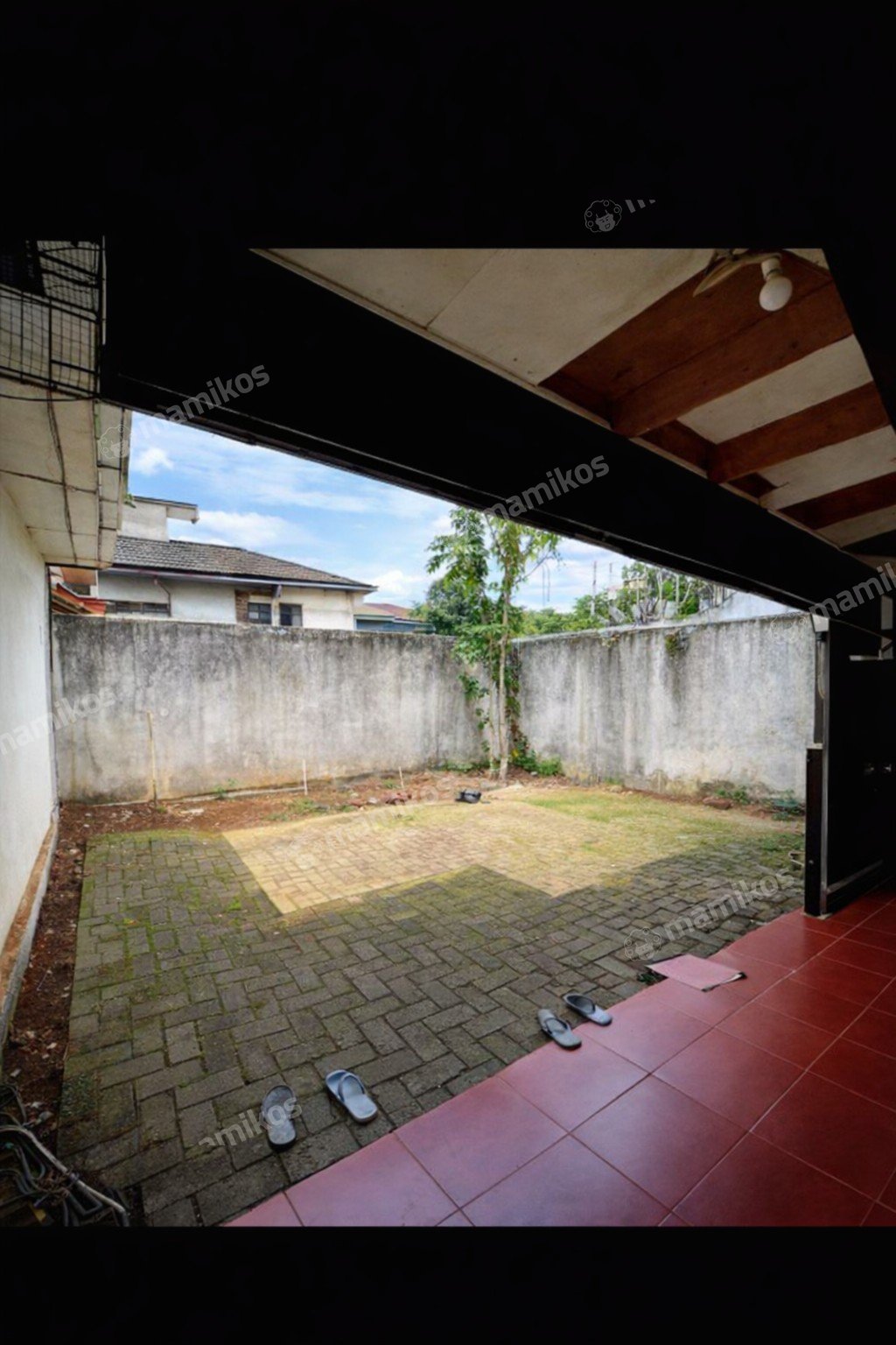 Rumah Sertifikat SHM 4 Kamar Tidur 2 Kamar Mandi Lebak Bulus Jakarta Selatan - Photo 3
