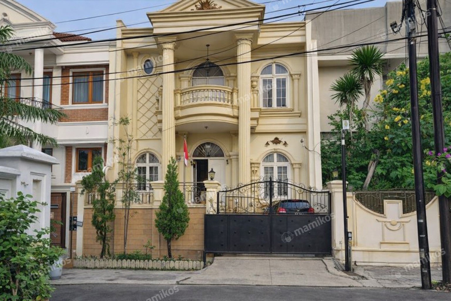 Rumah Sertifikat SHM 5 Kamar Tidur 2 Kamar Mandi Sunter Jakarta Utara