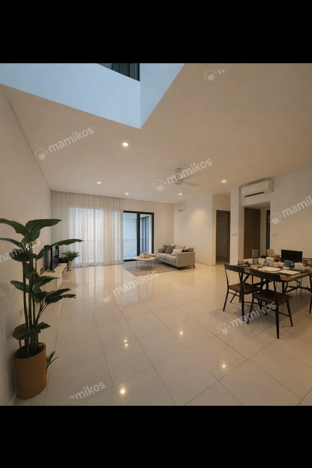 Rumah Sertifikat SHM 5 Kamar Tidur 4 Kamar Mandi Jakarta Garden City Jakarta Timur - Photo 3