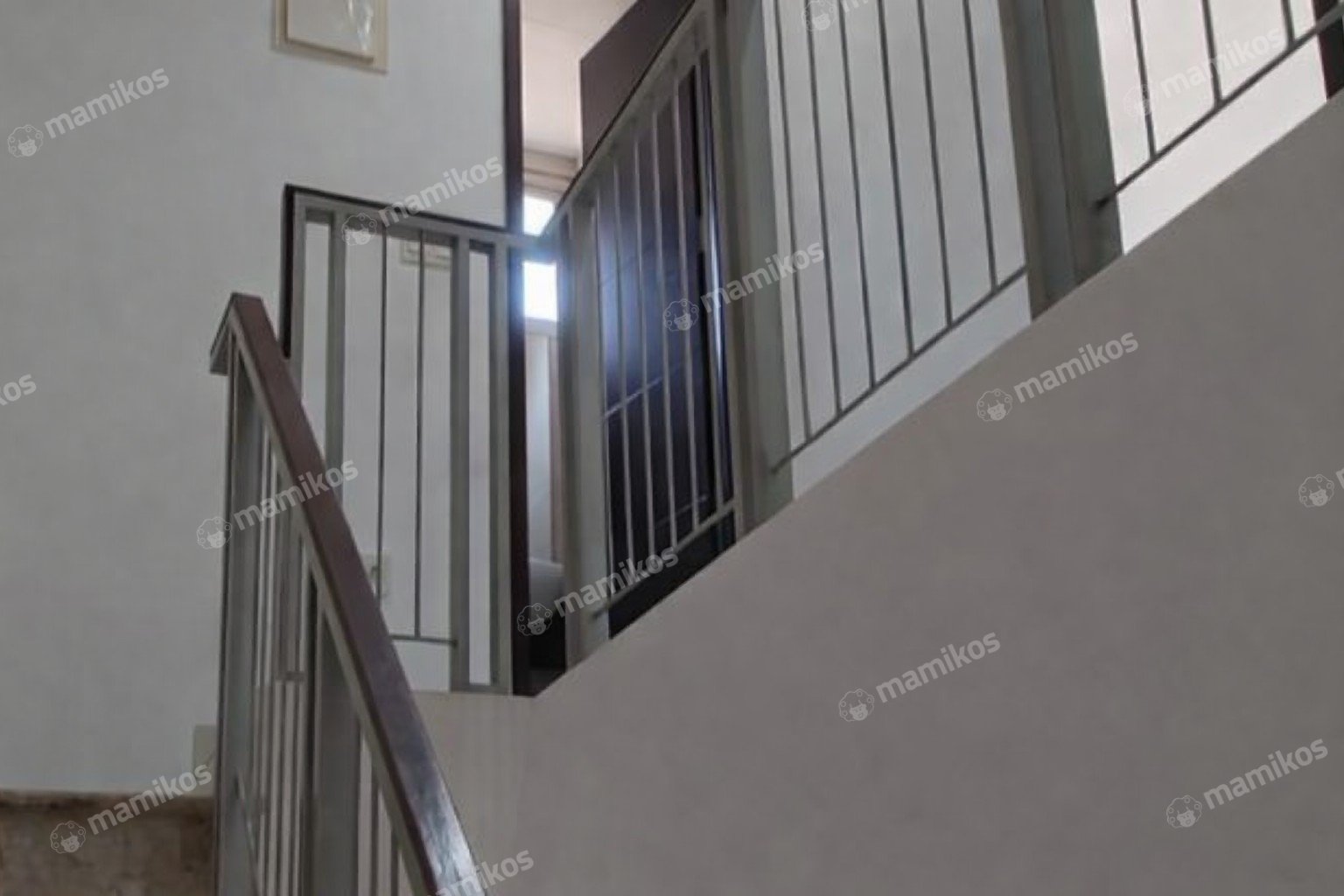 Rumah 3 Kamar Tidur 2 Kamar Mandi 3 Lantai Pantai Indah Kapuk Jakarta Utara
