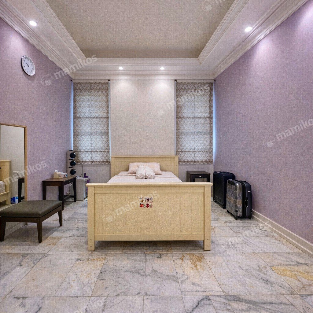 Rumah Sertifikat SHM 4 Kamar Tidur 5 Kamar Mandi Senopati Jakarta Selatan - Photo 3