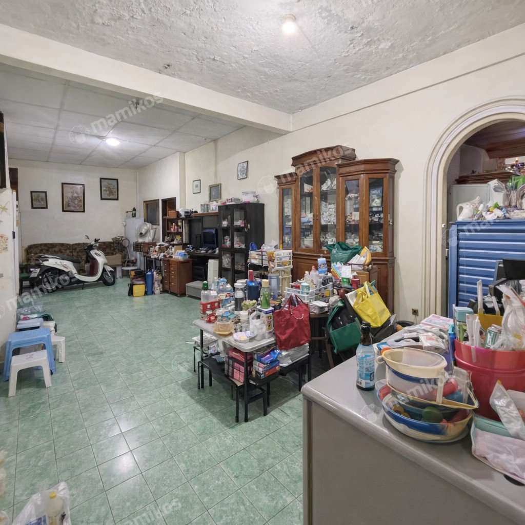 Rumah Sertifikat SHM 7 Kamar Tidur 3 Kamar Mandi Cawang Jakarta Timur - Photo 2