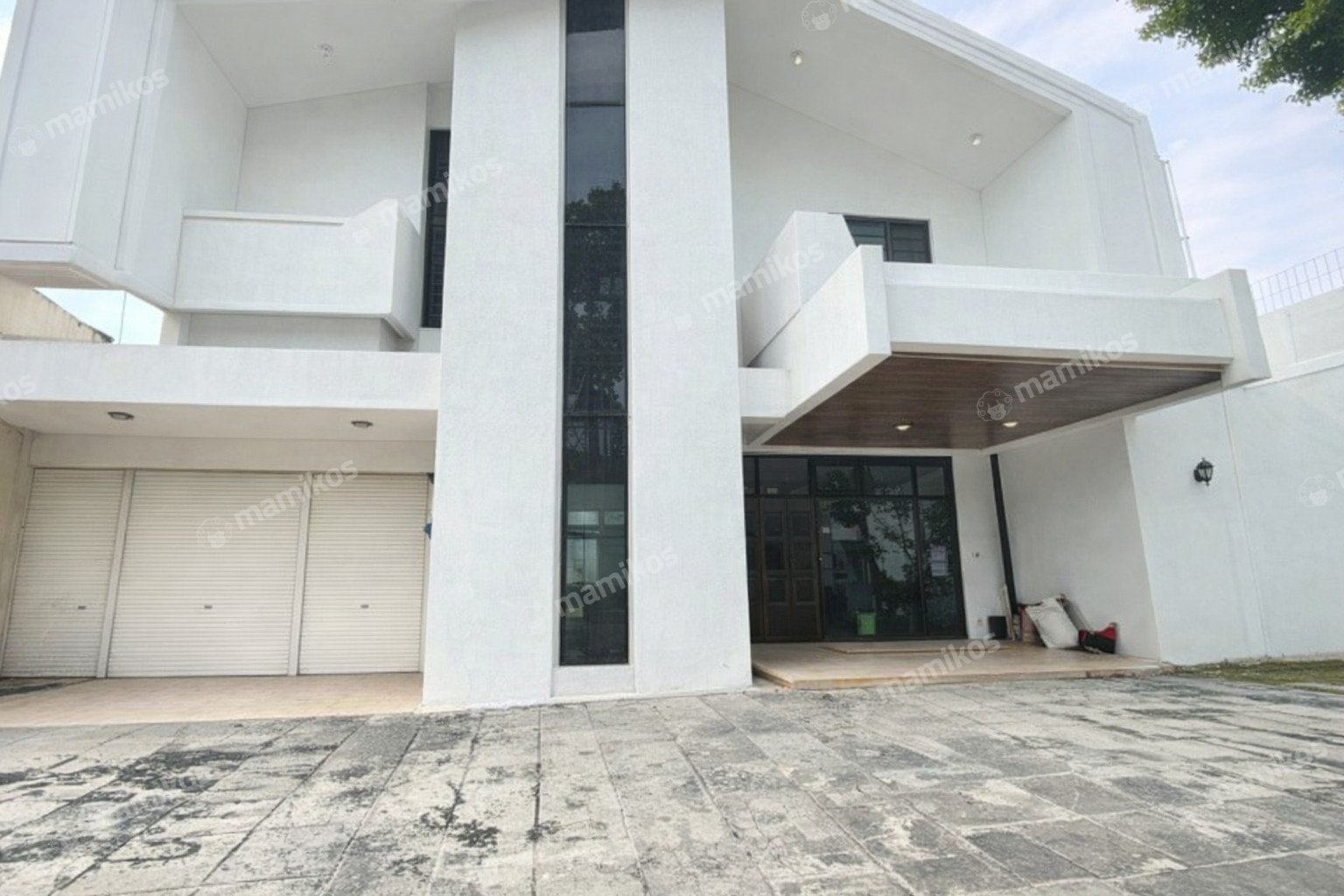 Rumah Sertifikat SHM 4 Kamar Tidur 4 Kamar Mandi Bangka Jakarta Selatan