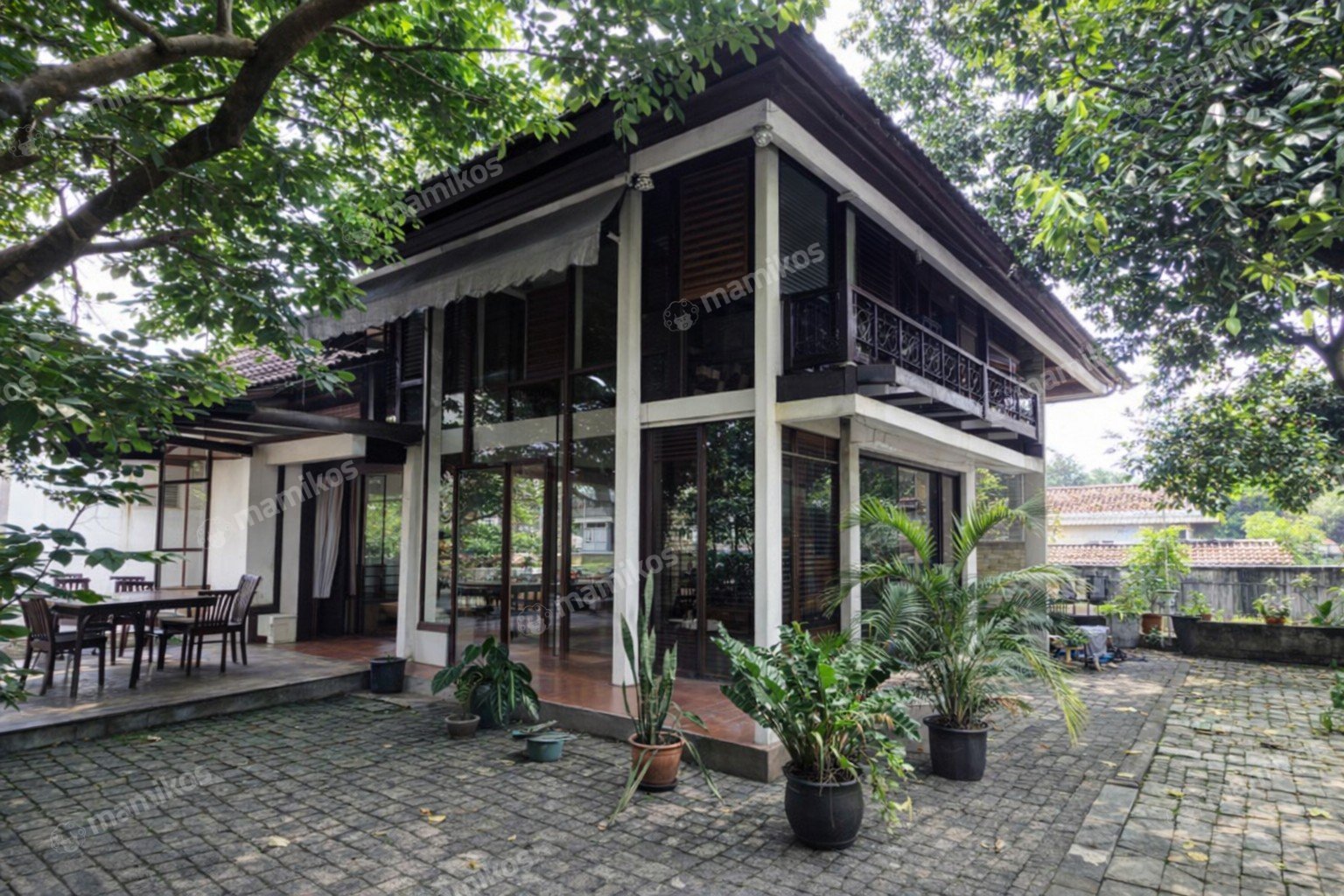 Rumah Sertifikat SHM 3 Kamar Tidur 3 Kamar Mandi Cipete Jakarta Selatan