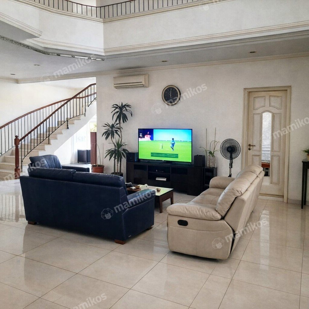 Rumah Sertifikat SHM 8 Kamar Tidur 8 Kamar Mandi Pondok Indah Jakarta Selatan - Photo 2