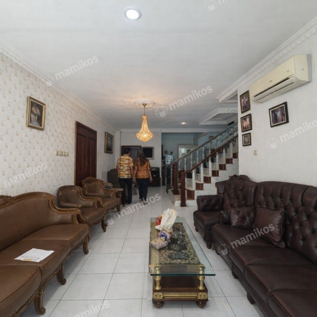 Rumah Sertifikat SHM 5 Kamar Tidur 5 Kamar Mandi Cibubur Jakarta Timur - Photo 4