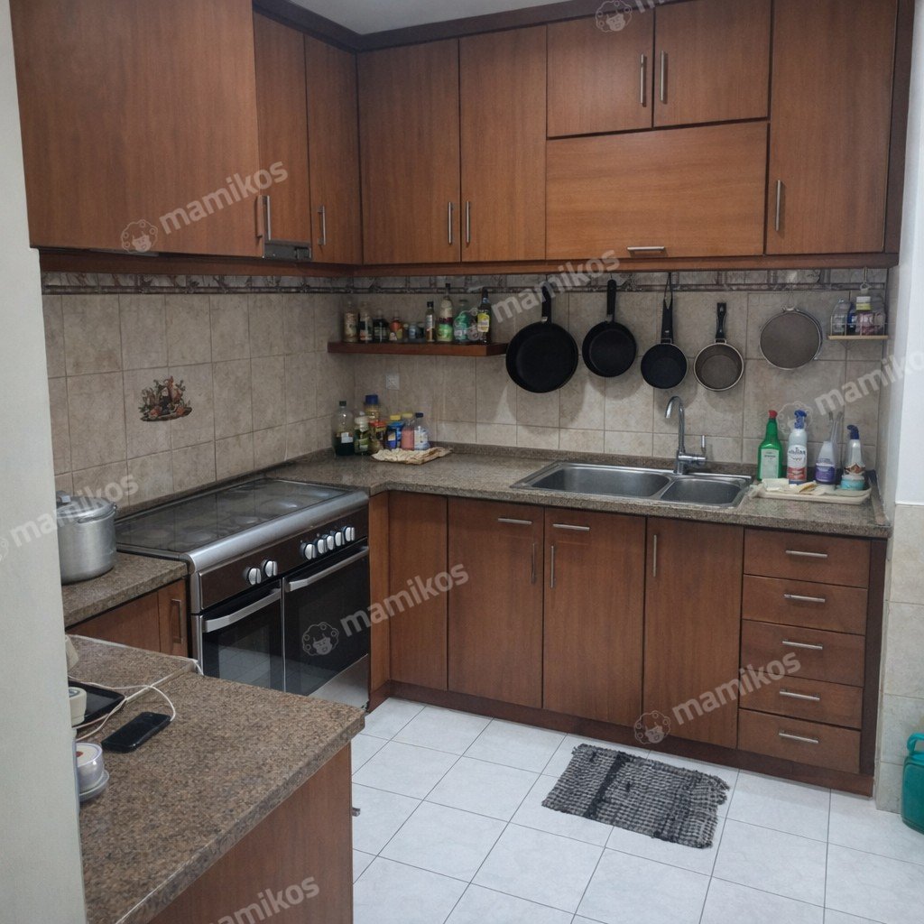 Rumah Sertifikat SHM 5 Kamar Tidur 5 Kamar Mandi Kebon Jeruk Jakarta Barat - Photo 3