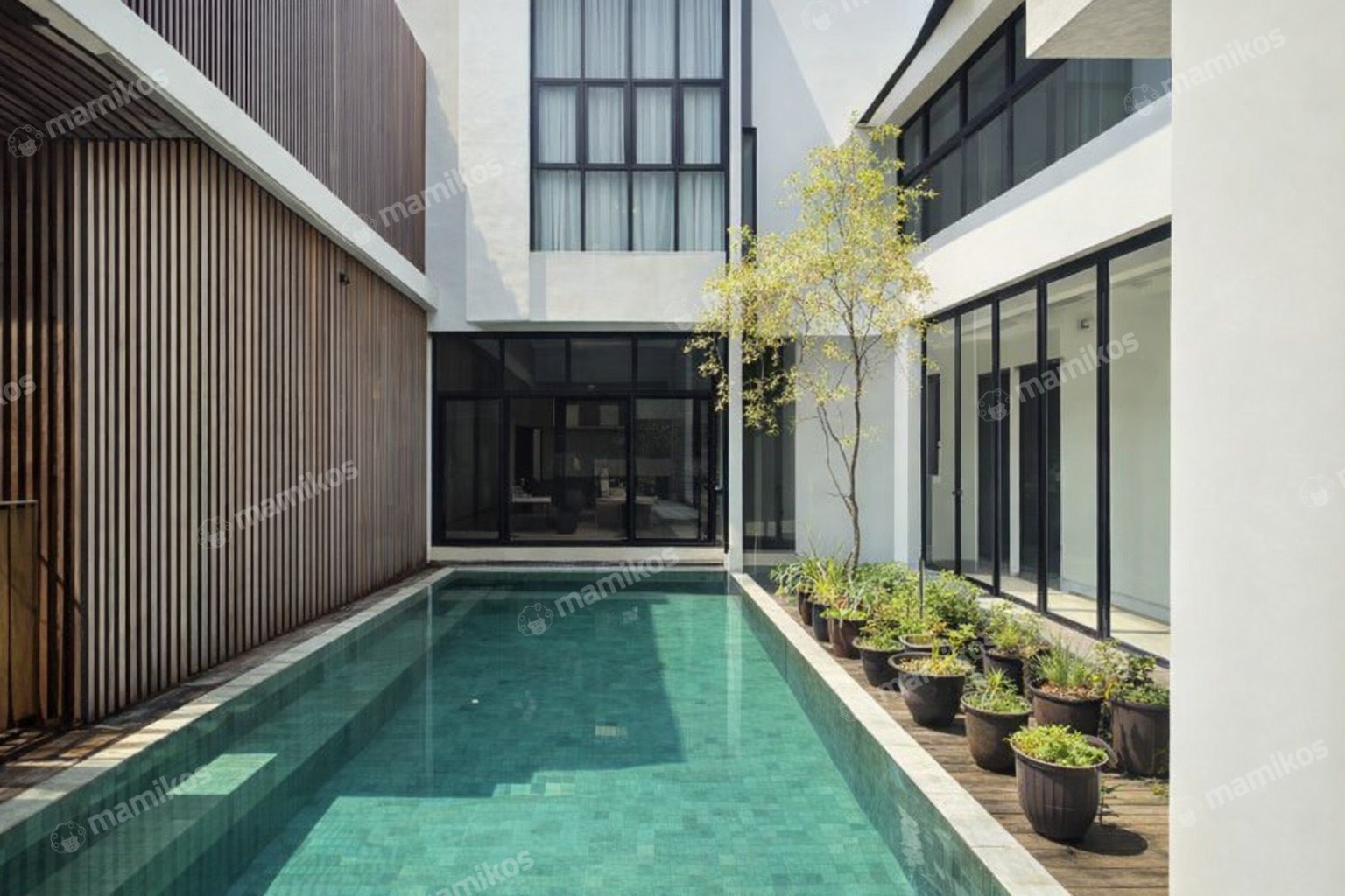 Rumah Sertifikat SHM 7 Kamar Tidur 7 Kamar Mandi Kebayoran Baru Jakarta Selatan
