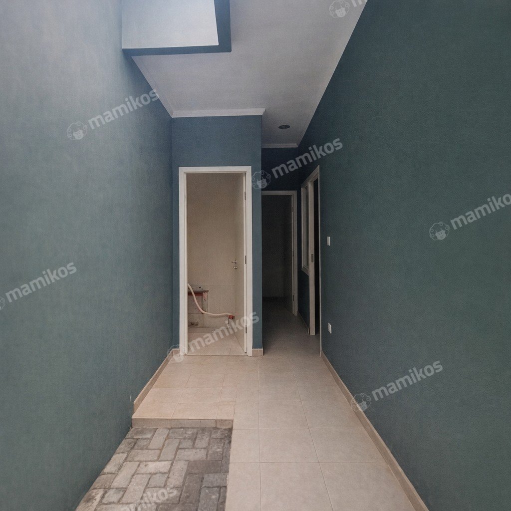 Rumah Sertifikat SHM 4 Kamar Tidur 3 Kamar Mandi Green Lake City Jakarta Barat - Photo 5