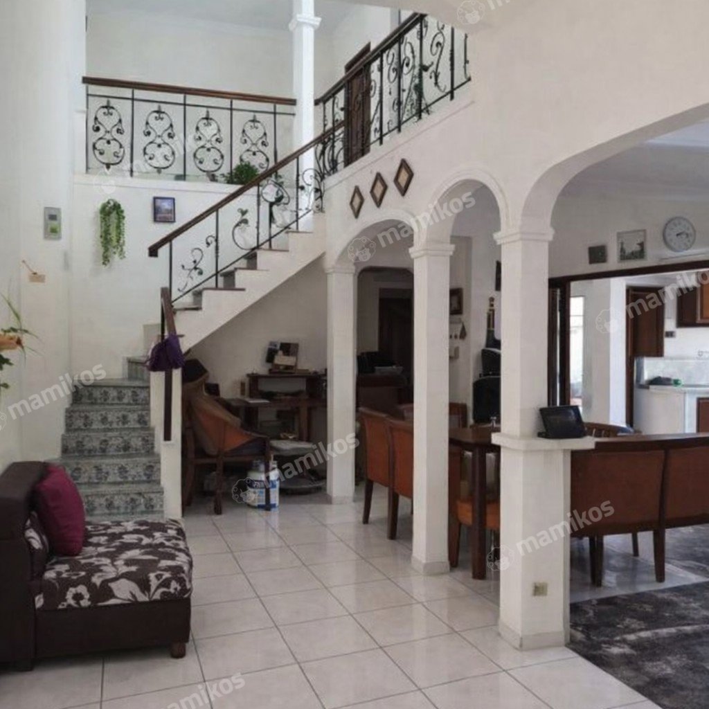 Rumah Sertifikat SHM 8 Kamar Tidur 5 Kamar Mandi Condet Jakarta Timur - Photo 5