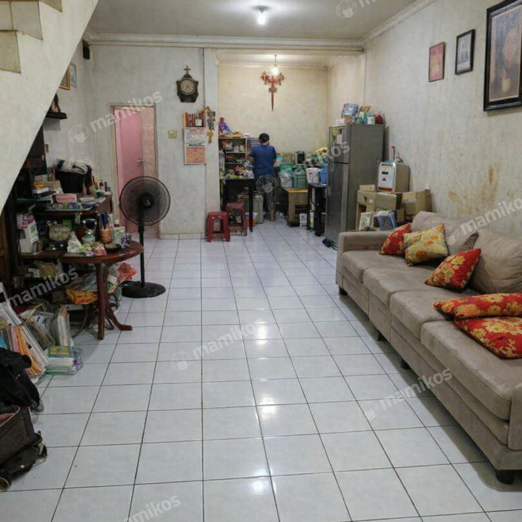 Rumah Sertifikat SHM 2 Kamar Mandi 1 Lantai Taman Palem Jakarta Barat - Photo 3