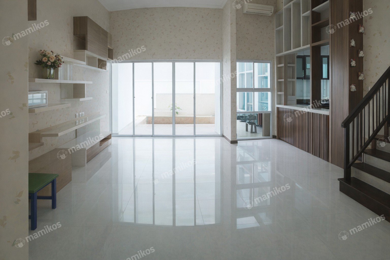Rumah Sertifikat SHM 4 Kamar Tidur 3 Kamar Mandi Kembangan Jakarta Barat - Photo 3
