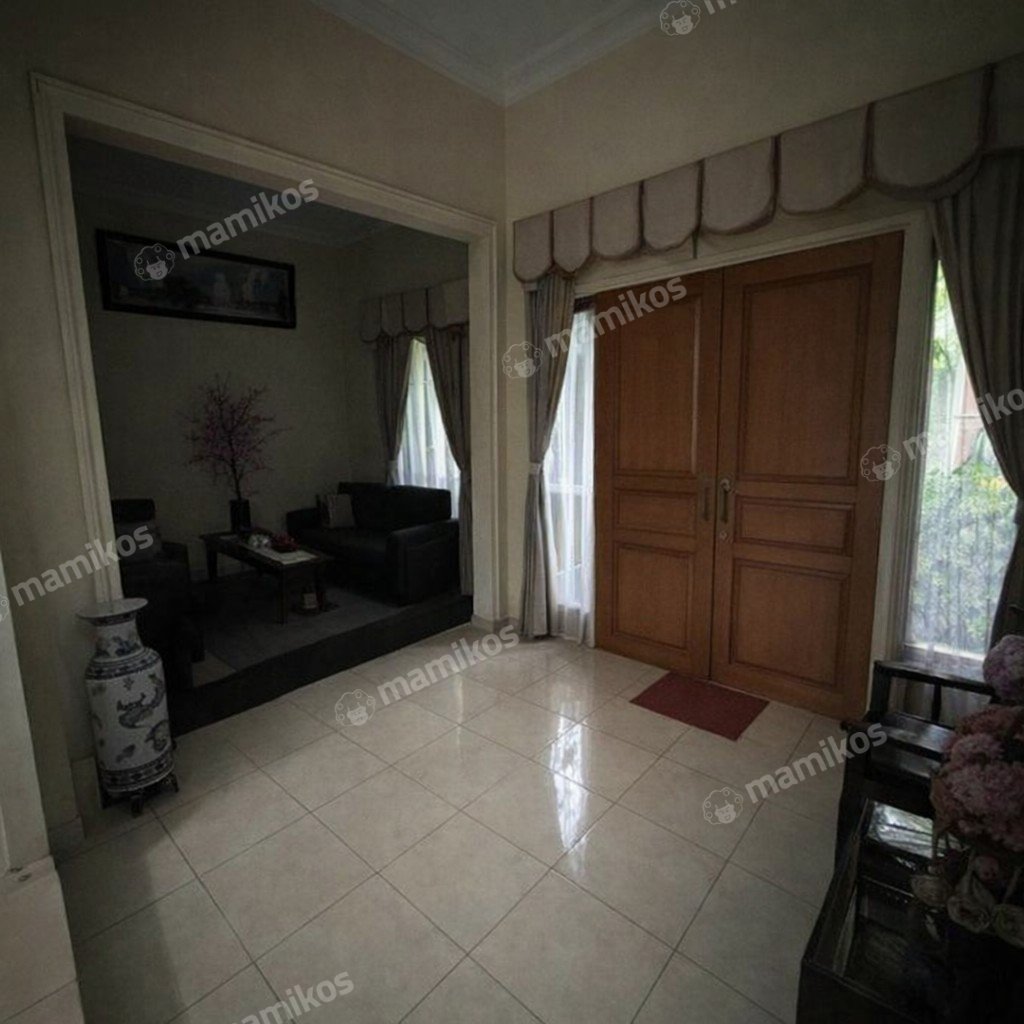 Rumah Sertifikat SHM 5 Kamar Tidur 5 Kamar Mandi Kembangan Jakarta Barat - Photo 5