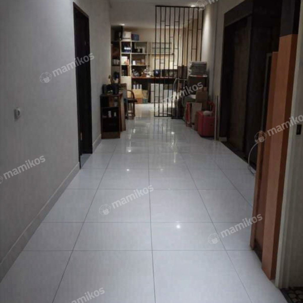Rumah Sertifikat SHM 6 Kamar Tidur 4 Kamar Mandi Sunter Jakarta Utara - Photo 5