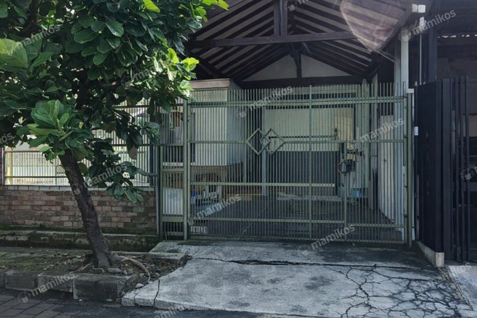 Rumah Sertifikat SHM 4 Kamar Tidur 3 Kamar Mandi Semanan Jakarta Barat