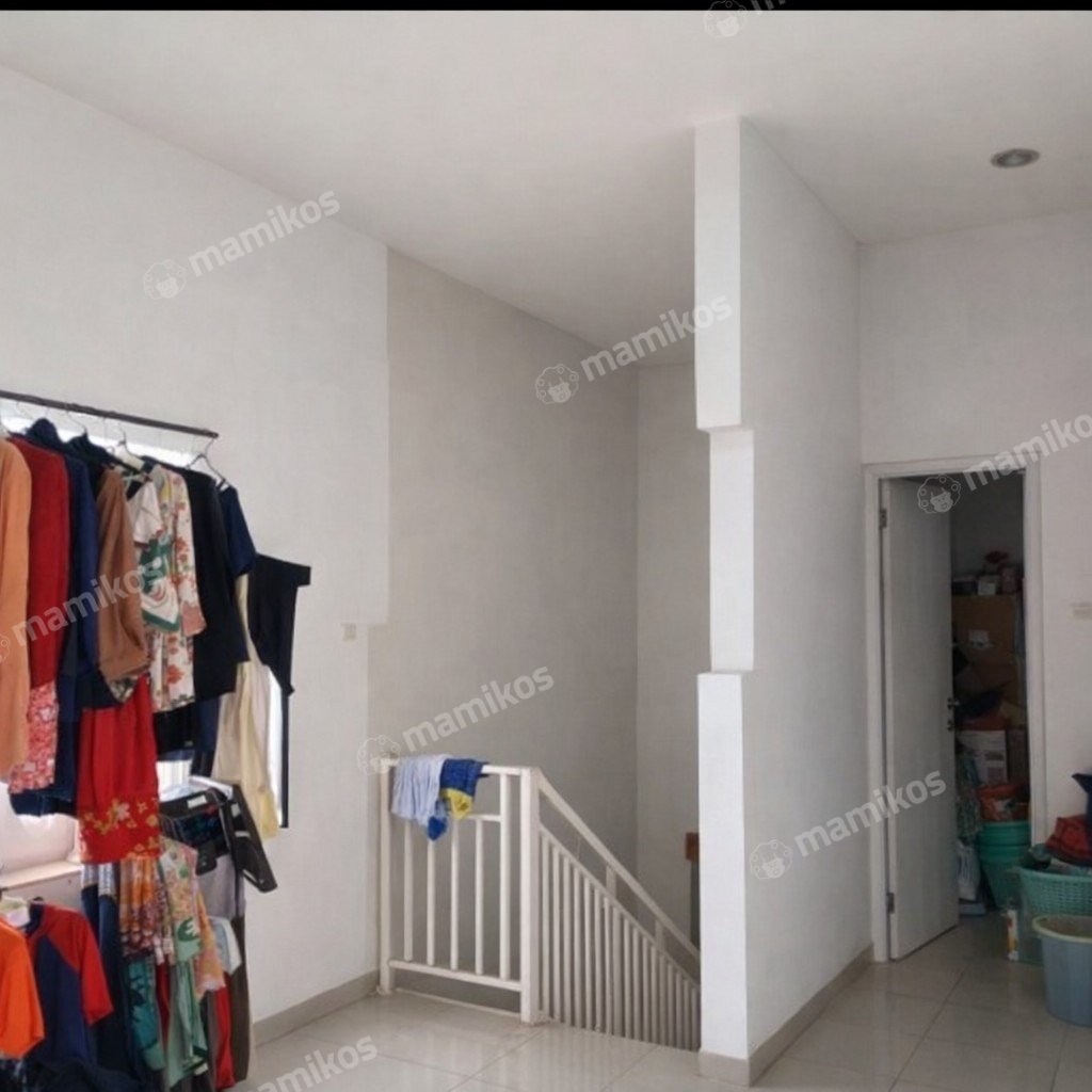 Rumah Sertifikat SHM 4 Kamar Tidur 4 Kamar Mandi Citra Garden Jakarta Barat - Photo 4
