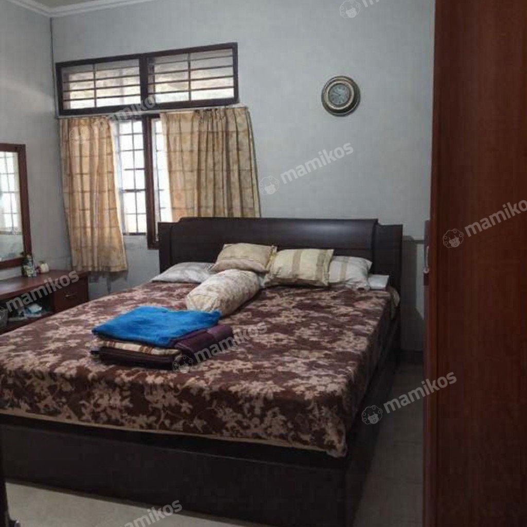 Rumah Sertifikat SHM 3 Kamar Tidur 2 Kamar Mandi Bintaro Jakarta Selatan - Photo 2