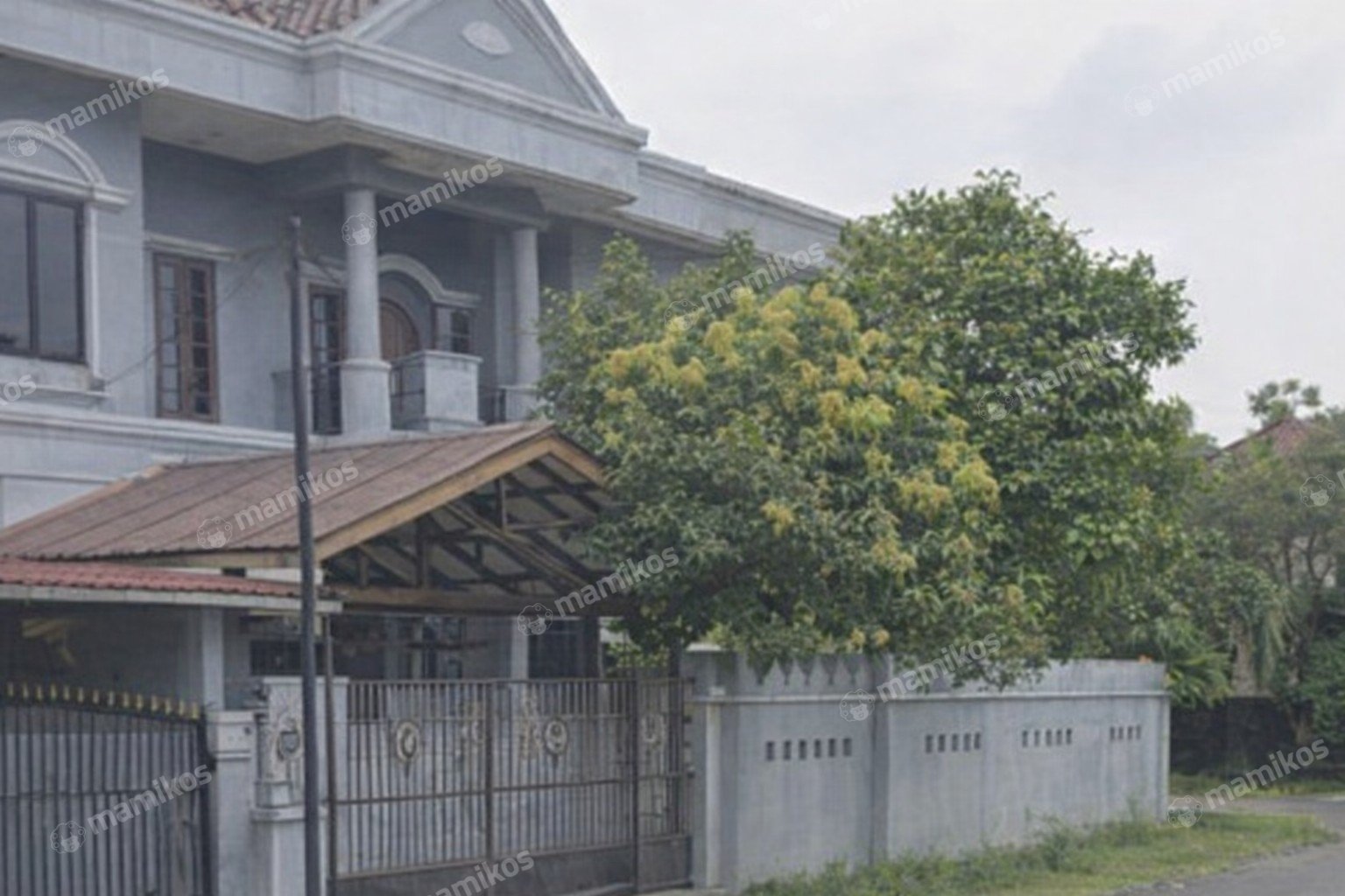 Rumah Sertifikat SHM 6 Kamar Tidur 6 Kamar Mandi Cakung Jakarta Timur