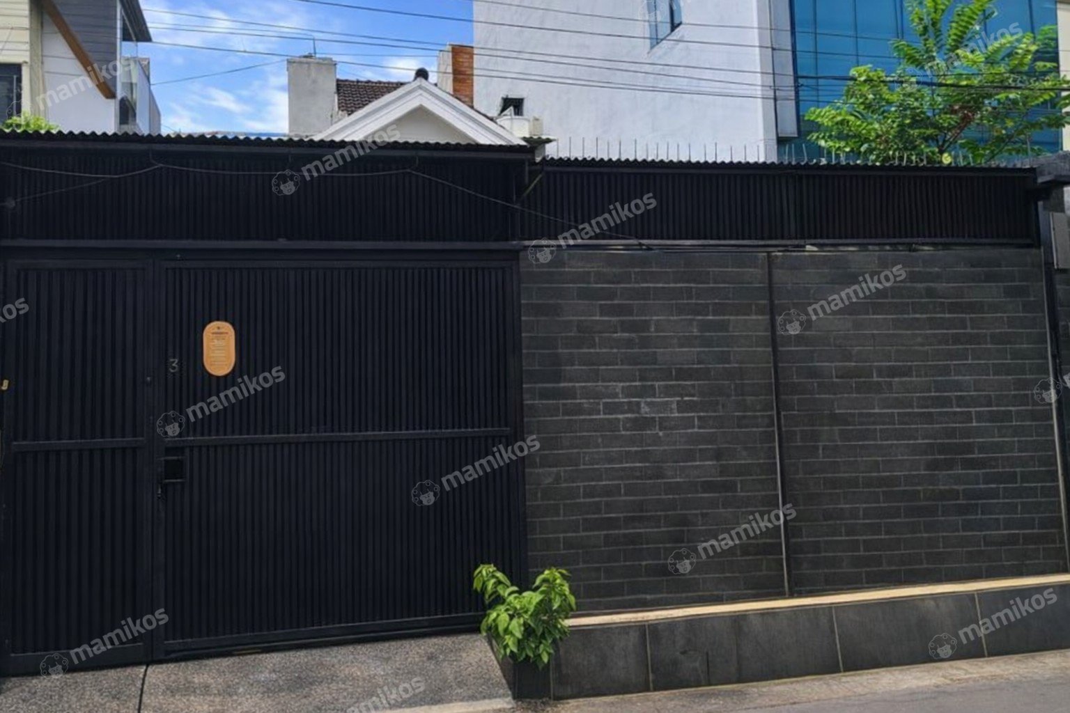 Rumah Sertifikat SHM 2 Kamar Tidur 3 Kamar Mandi Tambora Jakarta Barat