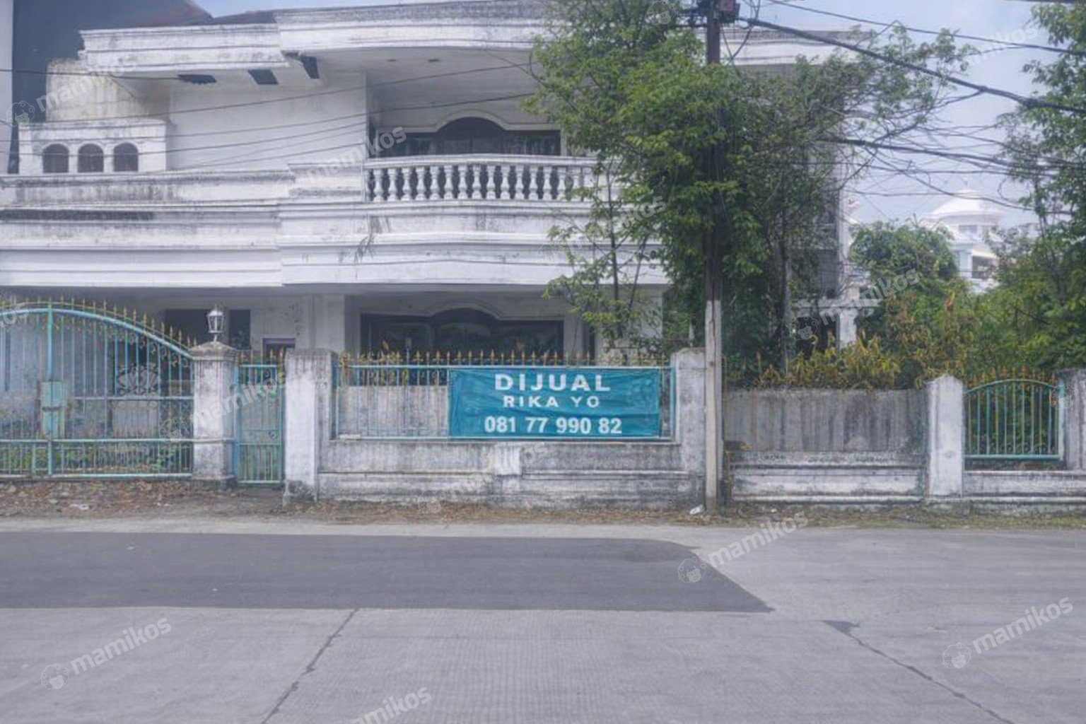 Rumah Sertifikat SHM 2 Lantai Green garden Jakarta Barat