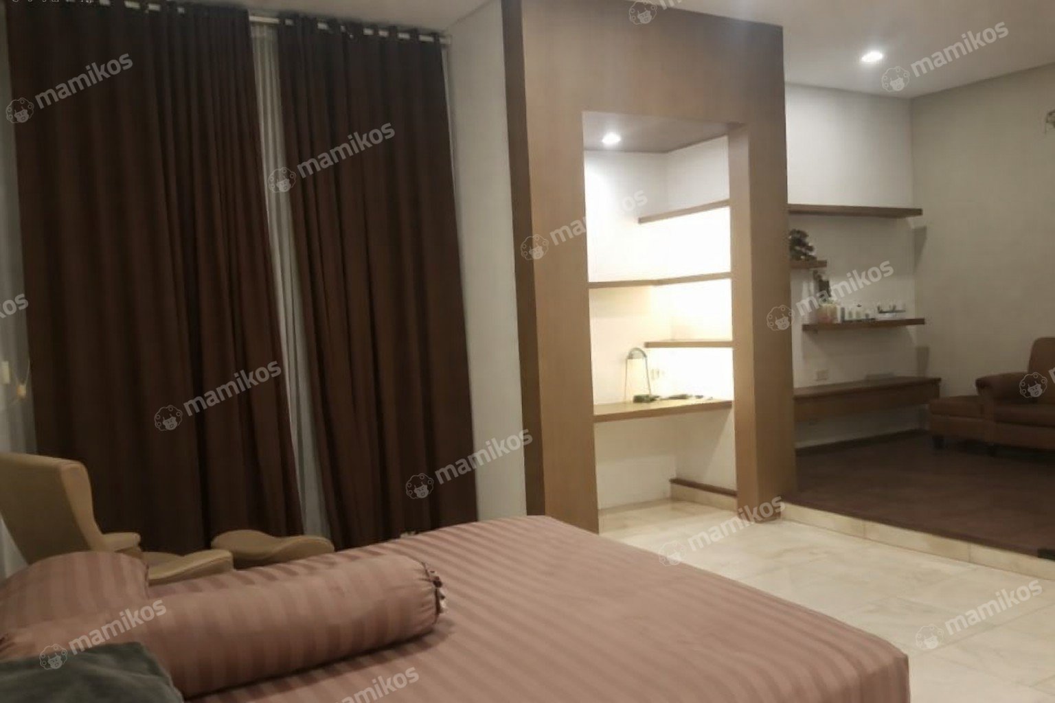 Rumah Sertifikat SHM 5 Kamar Tidur 3 Kamar Mandi Kelapa Gading Jakarta Utara - Photo 3