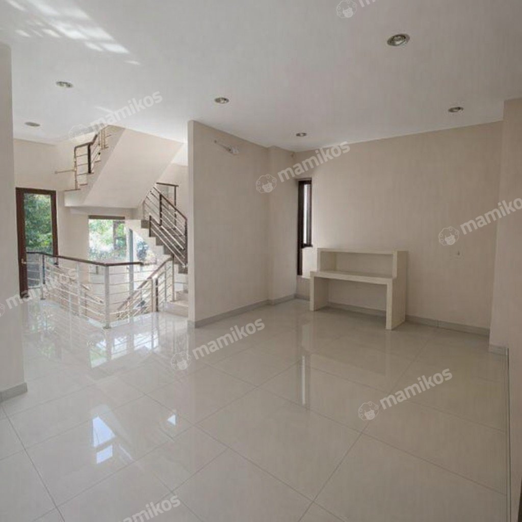 Rumah Sertifikat SHM 4 Kamar Tidur 4 Kamar Mandi Lebak Bulus Jakarta Selatan - Photo 2
